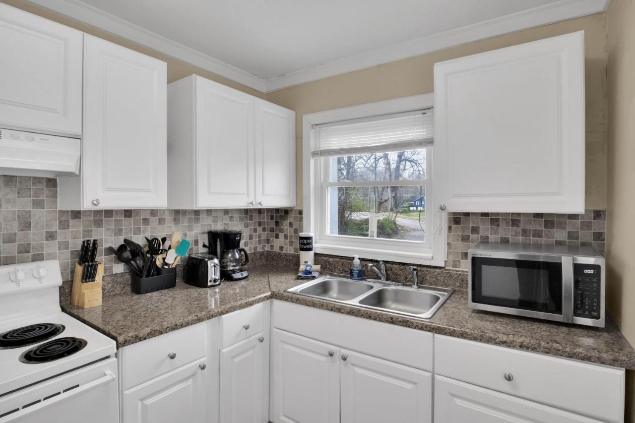 2-Bedroom Pet-Friendly Apartment In East Knoxville Kültér fotó